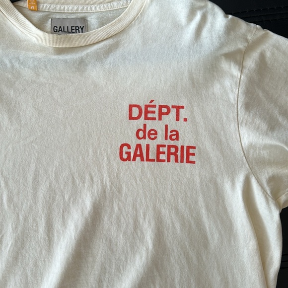 COPY - Gallery Dept Logo Tee - Picture 6 of 6